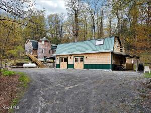 187 Lake Road Berne, NY 12023