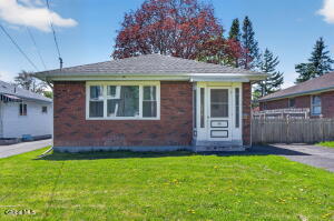 614 Park Avenue Albany, NY 12208