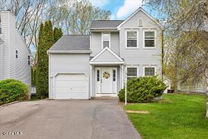 19 Tupelo Drive Clifton Park, NY 12065