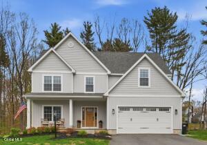 51 B Bayberry Drive Clifton Park, NY 12065