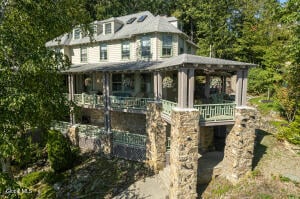 43 Paxton Road Lake George, NY 12845