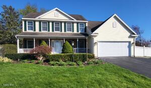 22 Woodridge Drive Loudonville, NY 12211