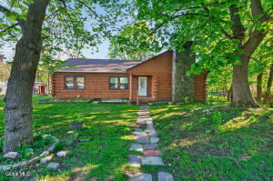 325 Belgrade Street Troy, NY 12182
