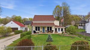207 Main Street South Glens Falls, NY 12803