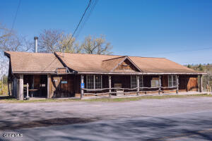 754 Corbin Hill Road Sprakers, NY 12166