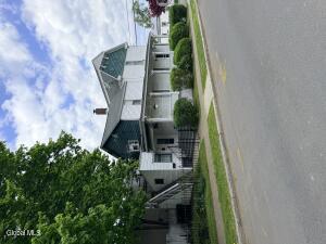 499 6th Avenue Troy, NY 12182