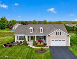 8 Addison Way Rexford, NY 12148