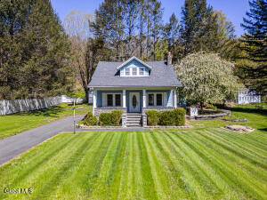 330 Pine Bush Road Stone Ridge, NY 12484