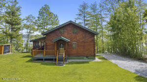 89 Captains Cove Crown Point, NY 12928