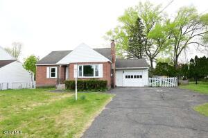 115 S Arrow Street Schenectady, NY 12304