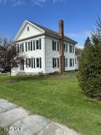 29 NW Washington Cambridge, NY 12816