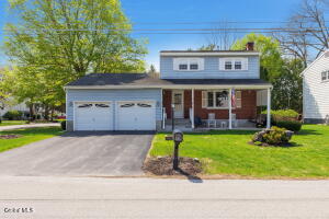 3 Frederick Drive Saratoga Springs, NY 12866