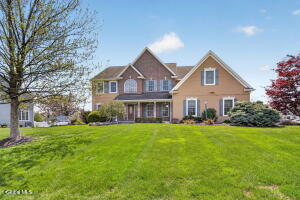 9 Lockwood Place Watervliet, NY 12189