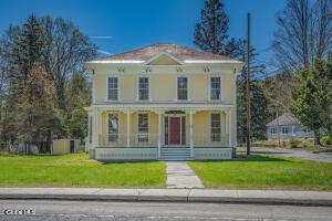 93 W Main Street Cambridge, NY 12816