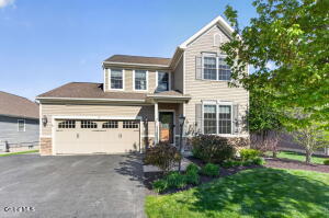 17 Mahogany Drive Watervliet, NY 12189
