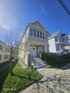 8 Lomasney Avenue Schenectady, NY 12308