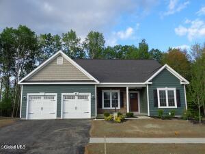 13 Jack Drive Mechanicville, NY 12118