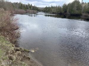 L6 NYS 28N Newcomb, NY 12852