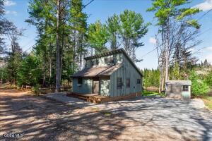 26 Sullivan Way Minerva, NY 12857
