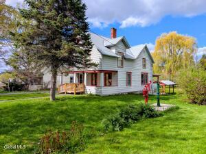 2589 Center Road Moriah, NY 12960