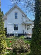 24 Elmwood Avenue Gloversville, NY 12078