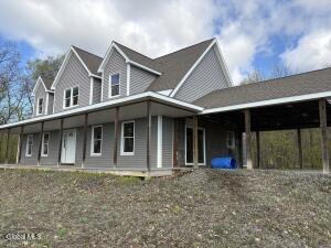 4454 N Main Street Port Henry, NY 12974