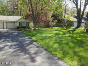 21A Woodcliffe Drive Clifton Park, NY 12065