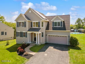 17 Hilltop Drive Cohoes, NY 12047