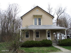 10 Woodard Avenue Hadley, NY 12835