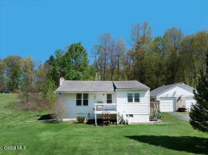 352 Hansen Road Schaghticoke, NY 12154