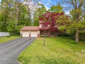 13 Pinehurst Drive Clifton Park, NY 12065