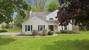 225 Walnut Lane Slingerlands, NY 12159