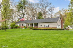 17 Barcelona Drive Clifton Park, NY 12065