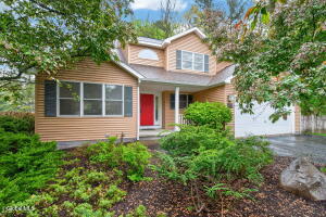 107 Fox Run Drive Schenectady, NY 12303