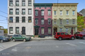 3 Sherman Street Albany, NY 12210