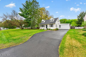 22 Chapman Drive Albany, NY 12203