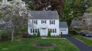 21 Douglas Road Delmar, NY 12054