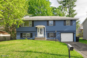 22 Hialeah Drive Troy, NY 12182