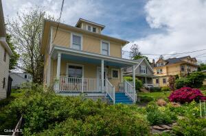 957 Columbia Street Hudson, NY 12534