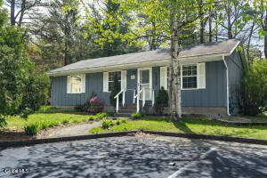 29 Quail Court Saratoga Springs, NY 12866
