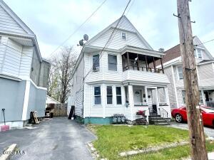 1122 Congress Street Schenectady, NY 12303