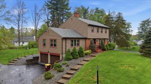 29 Windy Hill Road Glens Falls, NY 12801