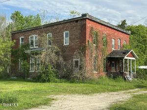 33 River Road Hoosick Falls, NY 12090
