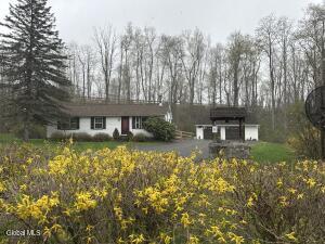 11 Kinderhook Lane New Lebanon, NY 12125