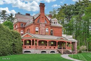 795 N Broadway Saratoga Springs, NY 12866
