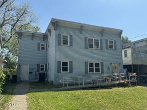 2 McLoughlin Lane Troy, NY 12180