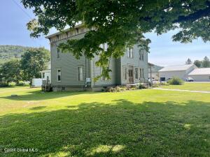 53 S Park Street Cambridge, NY 12816