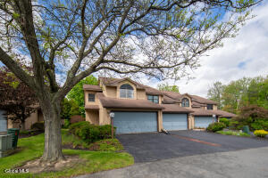 67 Harvard Road Watervliet, NY 12189