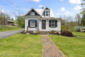 130 Charleston Street Esperance, NY 12066