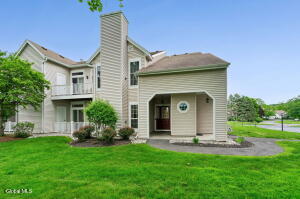 213 Diamond Rock Circle Troy, NY 12182